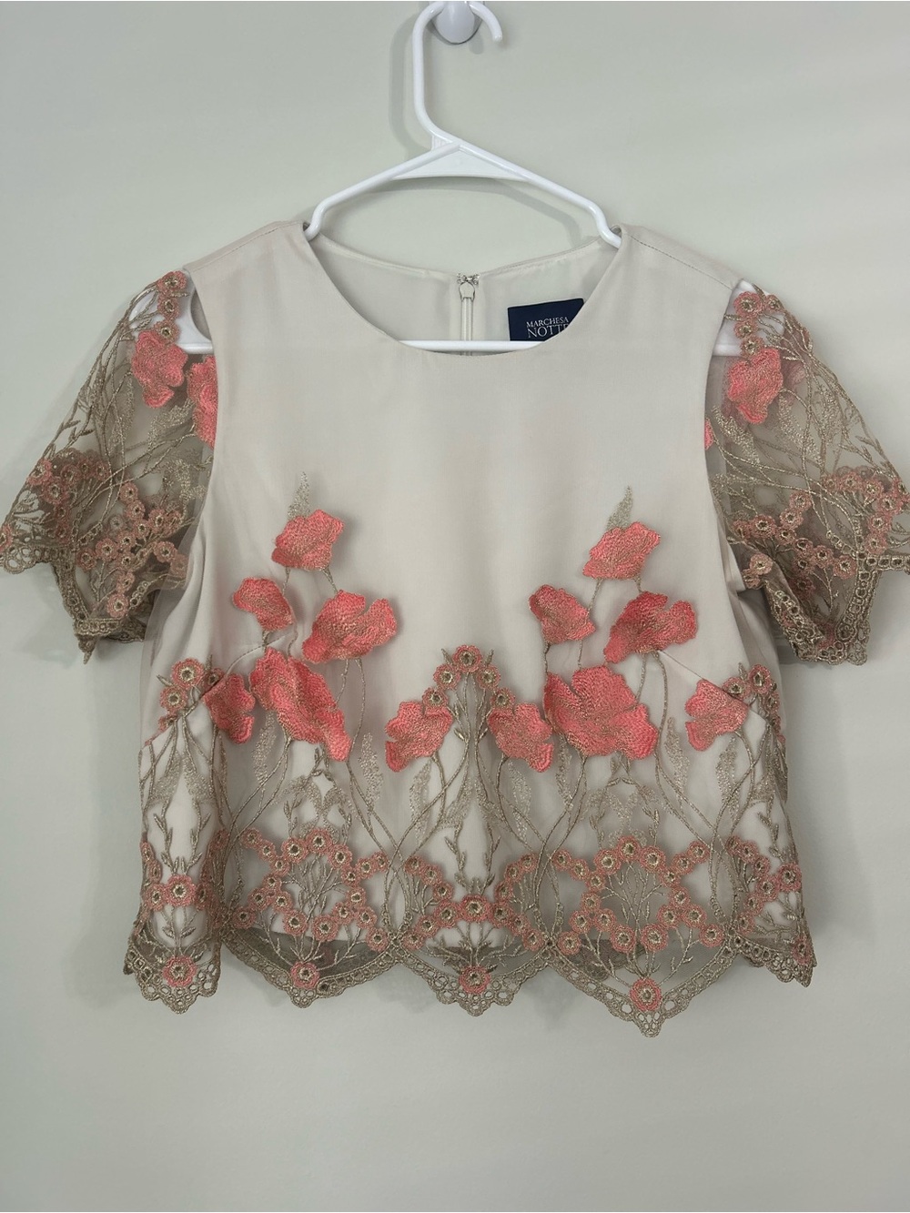 Marchesa Notte Blouse Crop Top Size 2 XS Floral Embroidered Coral Pink Evening